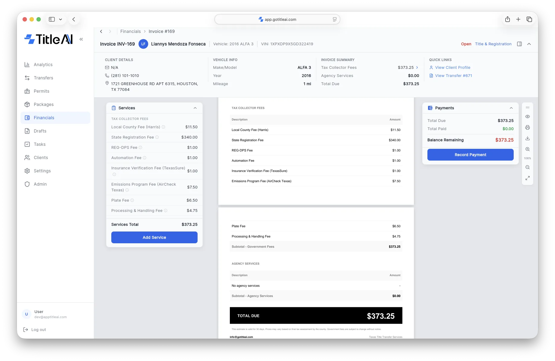 [Product screenshot: Invoice detail with payment tracking]